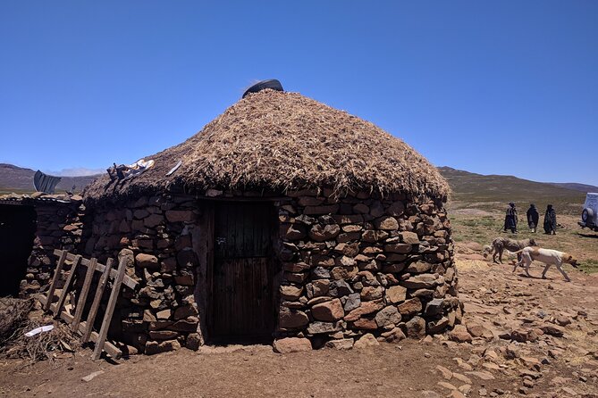 2-Day Private Tour to Sani Pass and Lesotho - Lunch, Photos, and the Long Ride Back