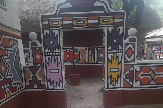 3-Day Johannesburg Tour with Pilanesberg National Park Safari - Soweto, Vilakazi Street, and Mandela’s home
