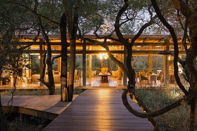 3 Day Kapama Karula Lodge Small Group Guided Safari - First afternoon: lunch, rest, and a late game drive