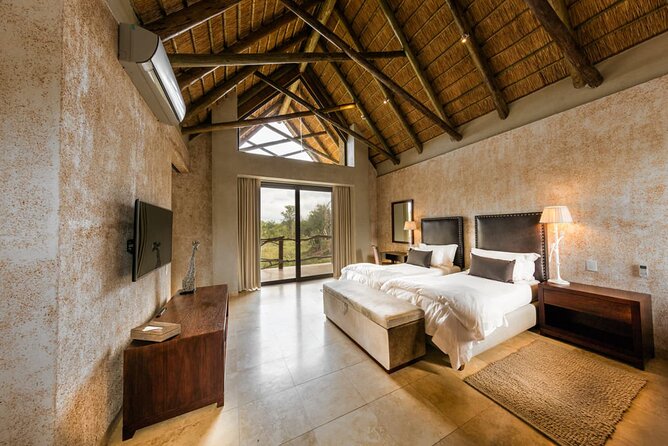 3 Day Kapama Southern Camp Safari - Four drives, one important wildlife lesson