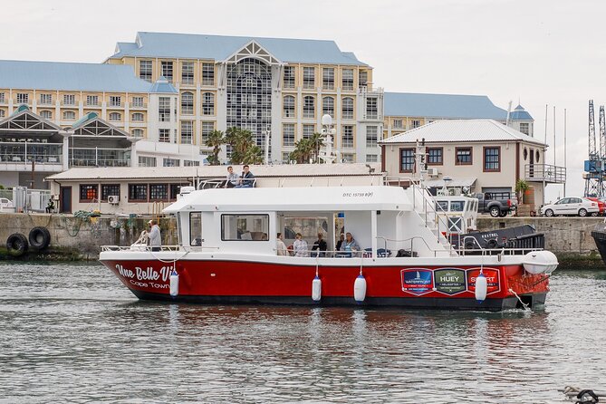 30min Harbour Boat Cruise Cape Town - Drinks, payment, and what to bring