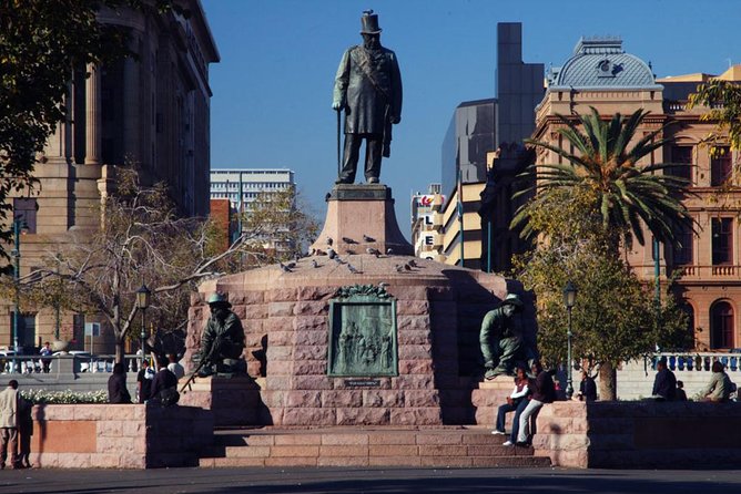 4-day Soweto & Pretoria, Lion Park, Magalies/Pilanesberg Safari - What the $894 price really covers
