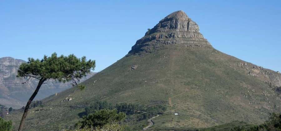 A private Hiking Tour to Lion's Head, Sign Hill, and Bo-kaap - Lion’s Head: the main hiking challenge