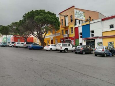 A private Hiking Tour to Lion’s Head, Sign Hill, and Bo-kaap