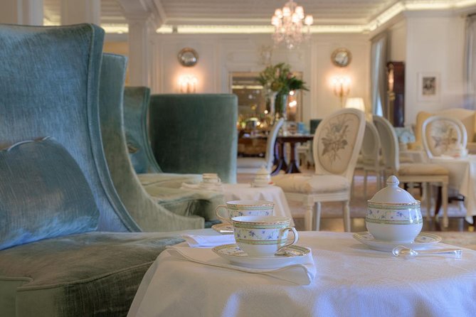 Afternoon High Tea at Mount Nelson Hotel from Cape Town - Arriving at the Mount Nelson Lounge