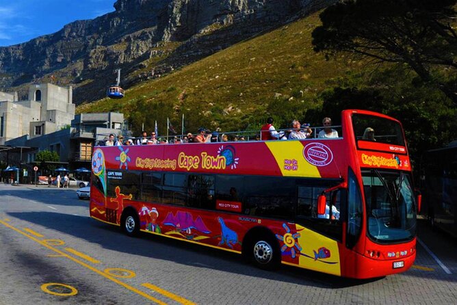 Airport Shuttle to and from Cape Town Airport - Why the private format works for small groups
