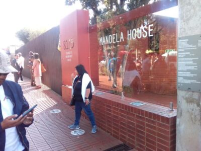 Apartheid museum and Soweto. 5 hours Private tour.