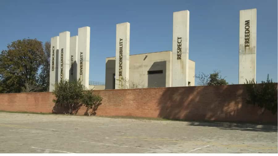 Apartheid Museum & Soweto Tour with Hotel Pickup - Key points to know before booking