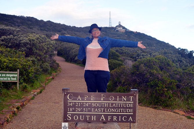 Best of Cape Town Full-Day Private Tour with Table Mountain - Boulders Beach and the African penguins