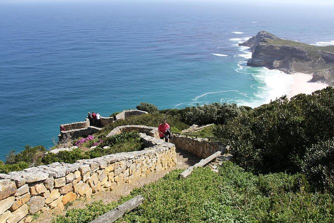 Best of The Cape Full Day Private Tour with Table Mountain - Noordhoek: a sensible coffee pause