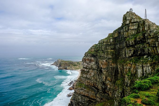 Best of the Cape Peninsula Private Tour - Kalk Bay brings a choice between coffee and harbor food