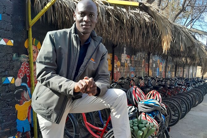 Bicycle or Tuk Tuk Soweto Guided Experience - Lunch at the Boma and Outdoor Restaurant