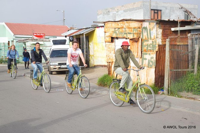 Bicycle Township Tour in Cape Town - Lunch with local flavor