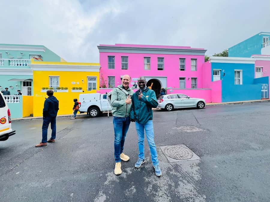 Bo-kaap and City tour - Starting at Greenmarket Square and Cafe Santé