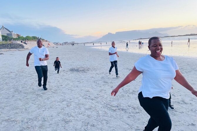 Cape of Good hope,penguin Beach, Table Mountain, Campsbay - The early start and full-day pace