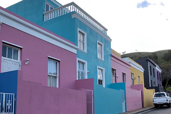 Cape of Good Hope & Penguins Boulder's Beach in Private Car - Muizenberg’s colorful beach houses