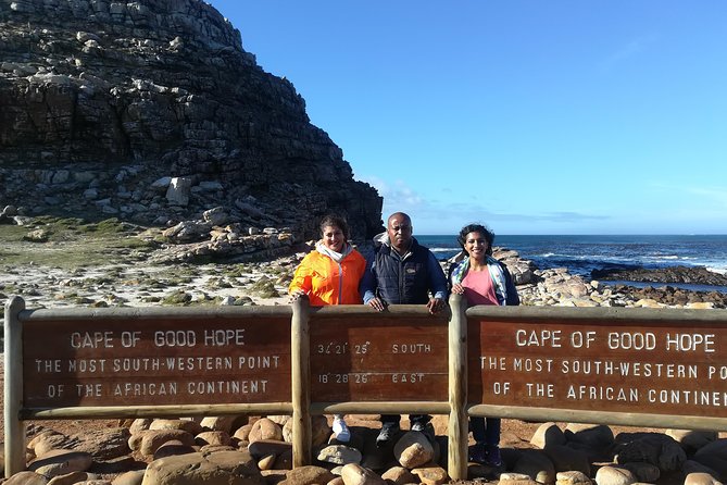 Cape of Goodhope Tour a Full Day Exploring the Cape Peninsula - The ostrich farm stop