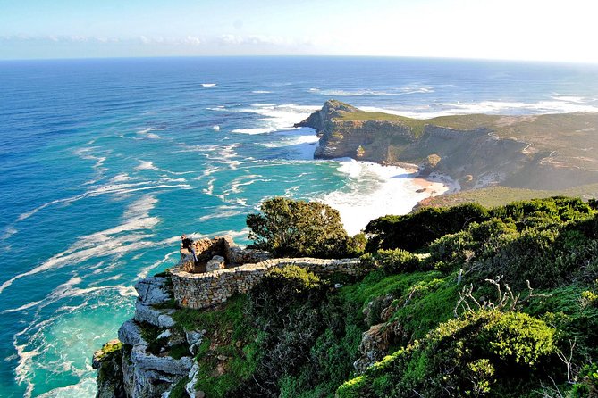 Cape Peninsula and Boulders Full Day Tour with Private Transfer - A guide can make or break the long day