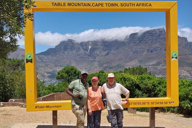 Cape Peninsula Tour Cape Town City - Chapman’s Peak Drive, where the road becomes the attraction