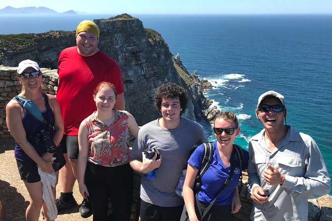 Cape Peninsula with a Marine Biologist - Who will enjoy this tour most?