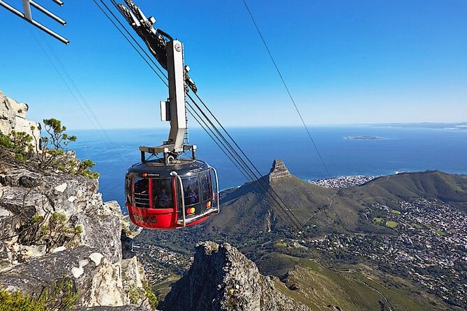Cape Point ,Cape of Good Hope and Table Mountain Tour . - Why this Cape Peninsula route works so well