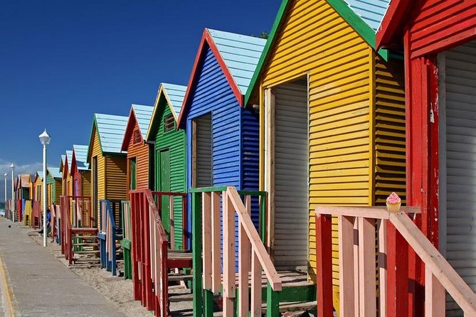 Cape Point & Penguins full day tour - Hout Bay and the optional Duiker Island ferry