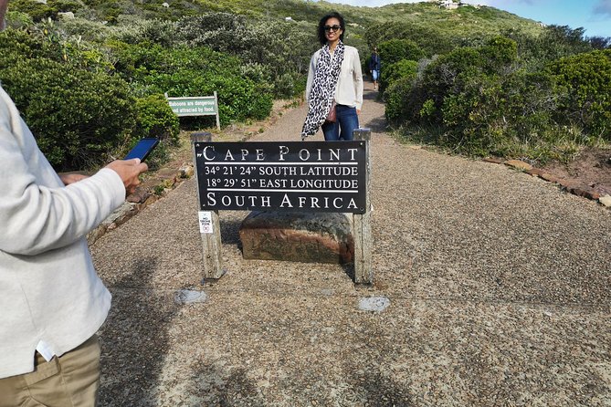 Cape Point Tour, Penguins, v Signal Hill & Coalstal drive. Wifi - Simon’s Town and Boulders Beach bring the penguins