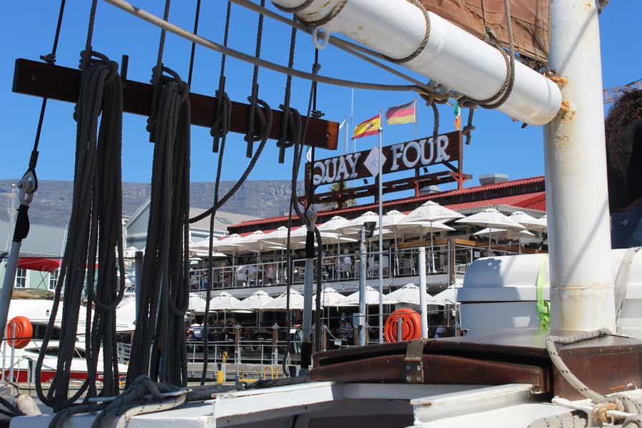 Cape Town: 1 Hour Table Bay Sailing Tour - How the weather changes the experience