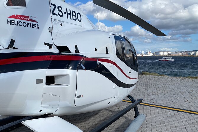 Cape Town: 25min Helicopter Flight with Complimentary Boat Cruise - Signal Hill, Cape Town Stadium, and the Atlantic coast