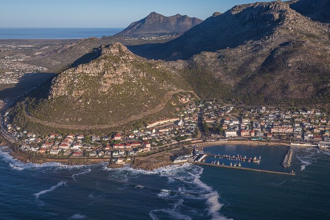 Cape Town: 25min Helicopter Flight with Complimentary Boat Cruise - The Twelve Apostles and Hout Bay