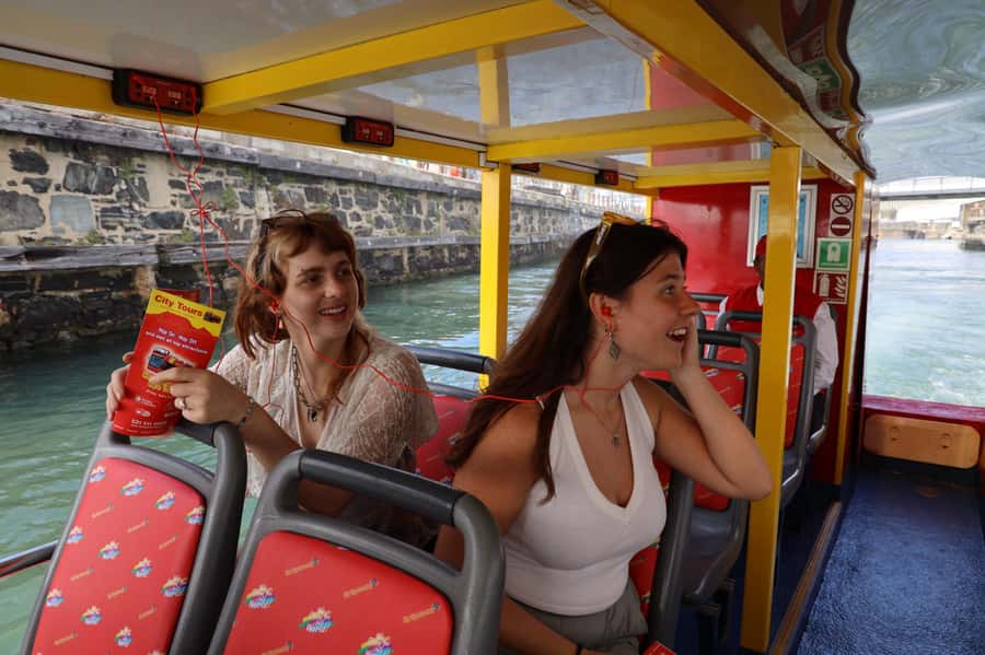 Cape Town: 30 Minute Seal-Watching Harbour Cruise - Twenty minutes of harbour scenery, then seal watching