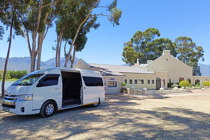 Cape Town Airport Private minivan Service - The airport to hotel route, step by step
