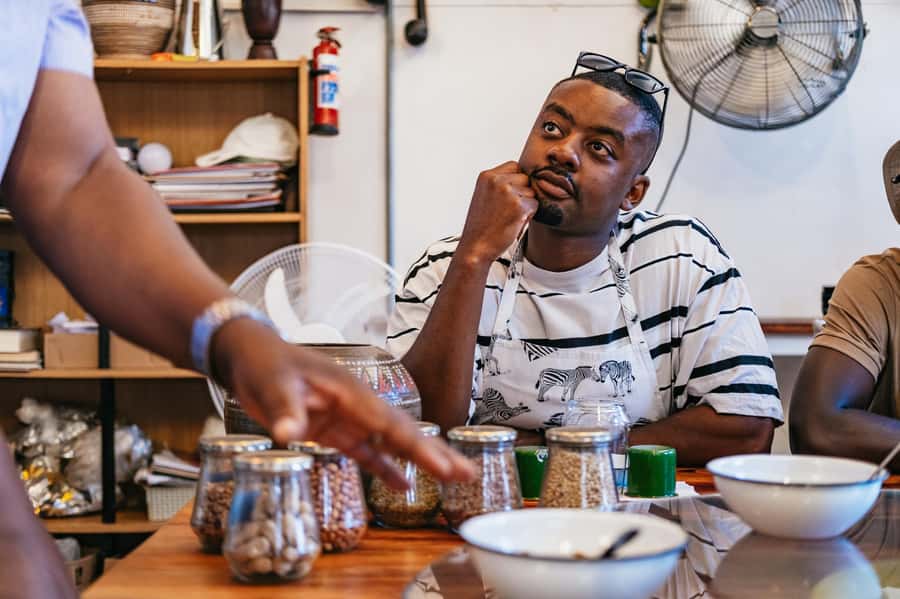 Cape Town: Authentic African Cuisine Cooking Experience - Finishing with African tea or coffee