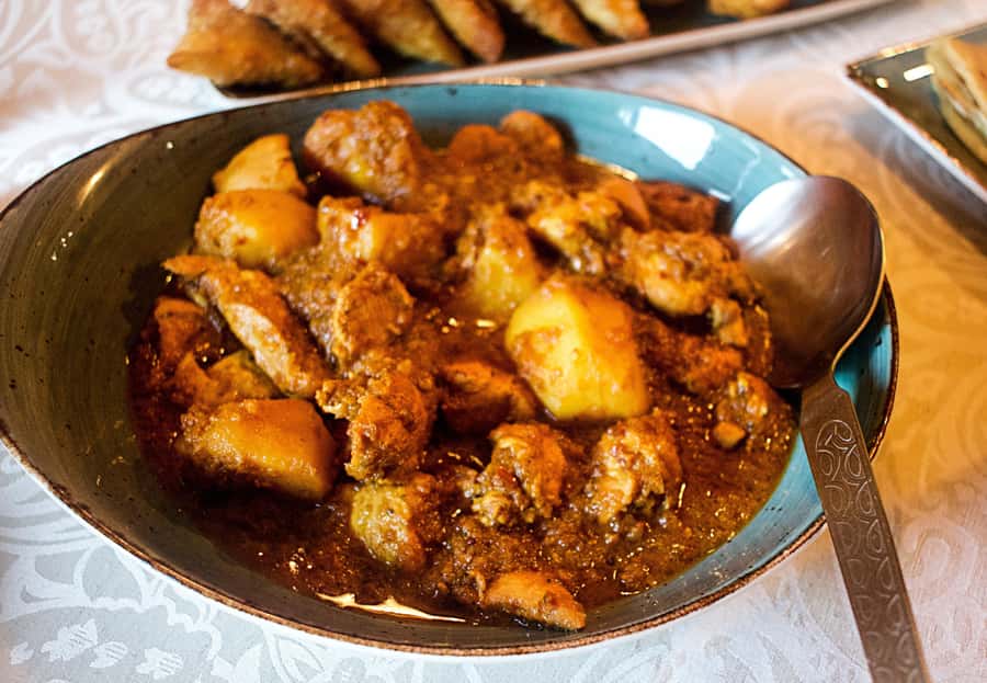 Cape Town: Cape Malay Cooking Class in Bo-Kaap - Arriving at a Bo-Kaap home