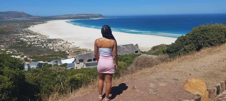 Cape Town: Cape of Good Hope, Penguins and Sightseeing Tour - Simon’s Town and the story of Just Nuisance