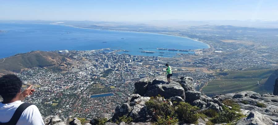 Cape Town: Cape of Good Hope, Penguins and Sightseeing Tour - Cape Point, the lighthouse, and Cape of Good Hope