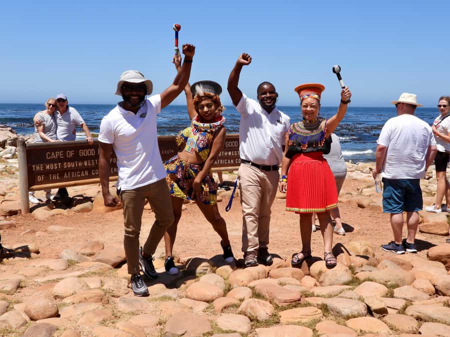 Cape Town: Cape of Good Hope & Penguins Day Tour with Pickup - Bo-Kaap and Muizenberg add contrast