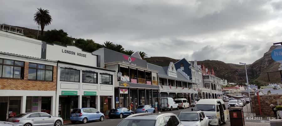 Cape Town: Cape of Good Hope, Penguins Instagram Group Tour - Coffee and a Quick Ostrich Stop