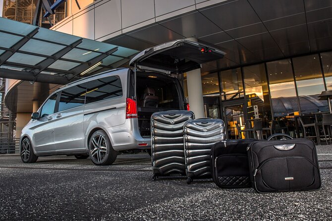Cape Town City Centre to Intl Airport Transfer Roundtrip Transfer - What This Transfer Actually Provides