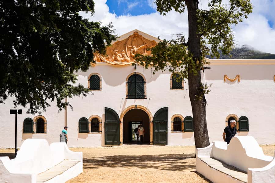 Cape Town: Constantia Half-Day Wine Tour & Tastings - Who Will Get the Most From This Tour