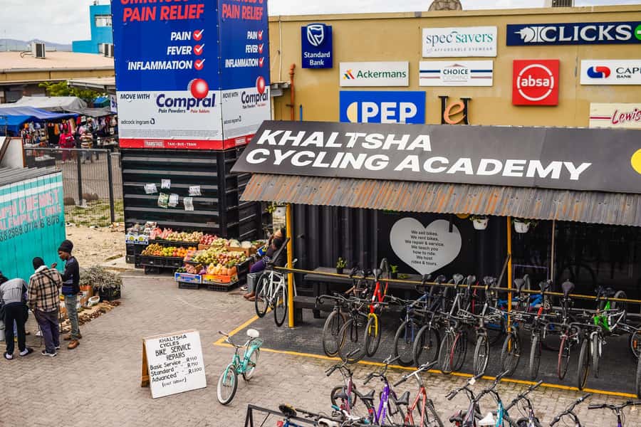 Cape Town: Cultural Bicycle Tour in Khayelitsha Township - Bo-Kaap’s color and character