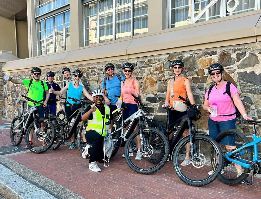 Cape Town: E-Bike City Tour - The V&A Waterfront and Mouille Point coast