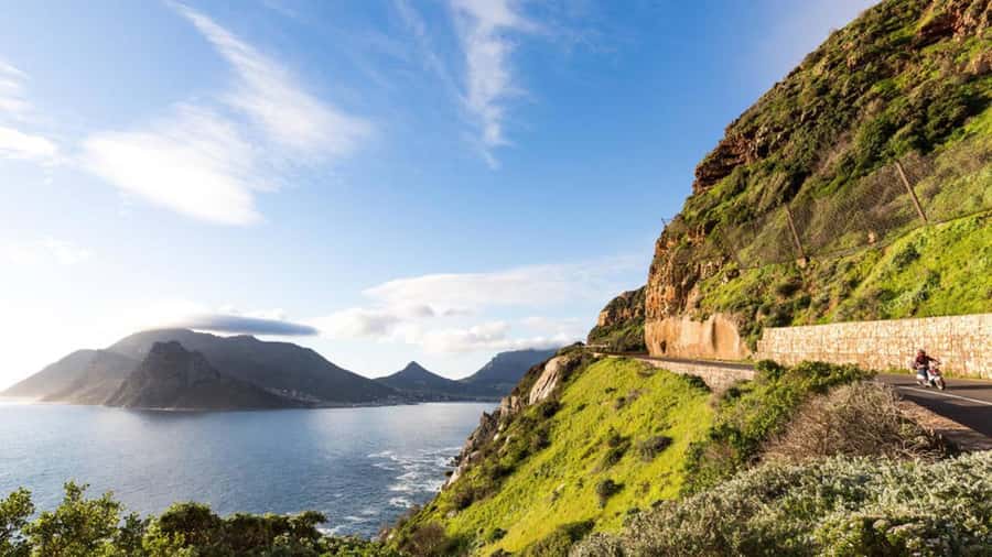 Cape Town: Full-Day Cape Peninsula Tour with Transfers - Simon’s Town mixes naval history with penguins