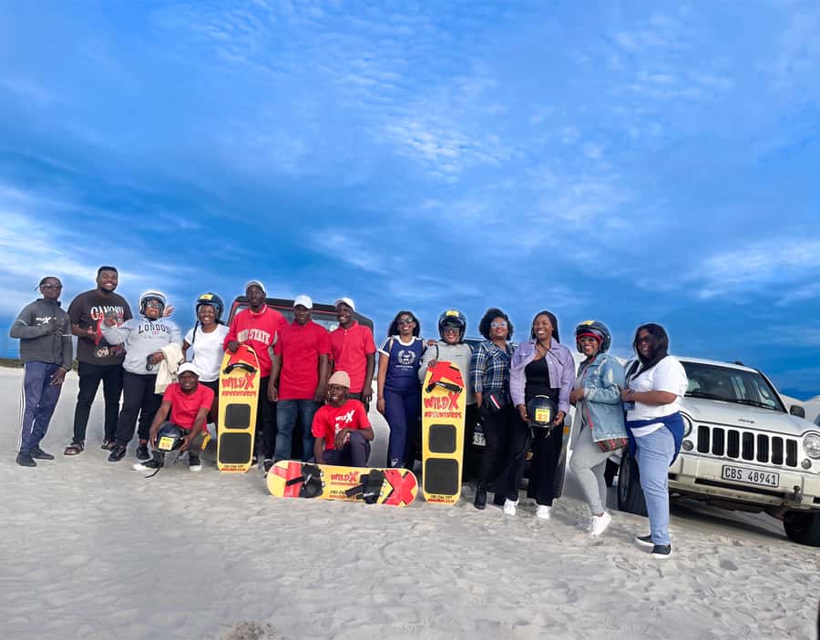 CAPE TOWN: GLAM SANDBOARDING IN ATLANTIS DUNES WITH WILDX - Choosing between a stand-up board and a bumboard