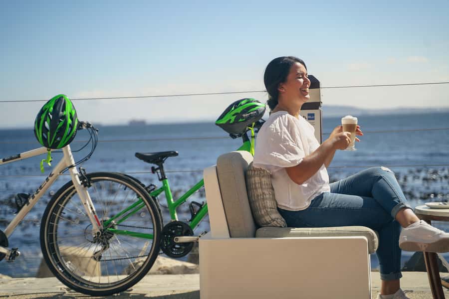 Cape Town Guided City Cycling Heritage Tour - Private Tour - Bo-Kaap: color, food, and living culture