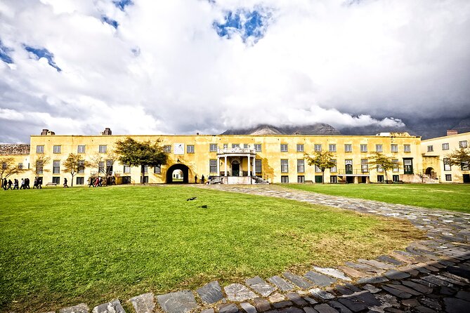 Cape Town Half Day City Tour - The Castle of Good Hope and the City Bowl