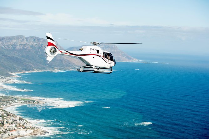 Cape Town Helicopter Tour: Atlantic Coast - Circling Table Mountain from every side