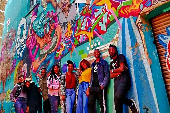 Cape Town Hostel Pub Crawl & LinkUps - Who will enjoy this Cape Town night out?