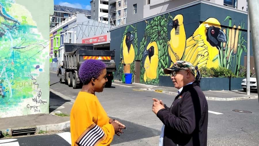 Cape Town: Inspiring sustainable change through Street Art - Meeting local people and seeing a creative community