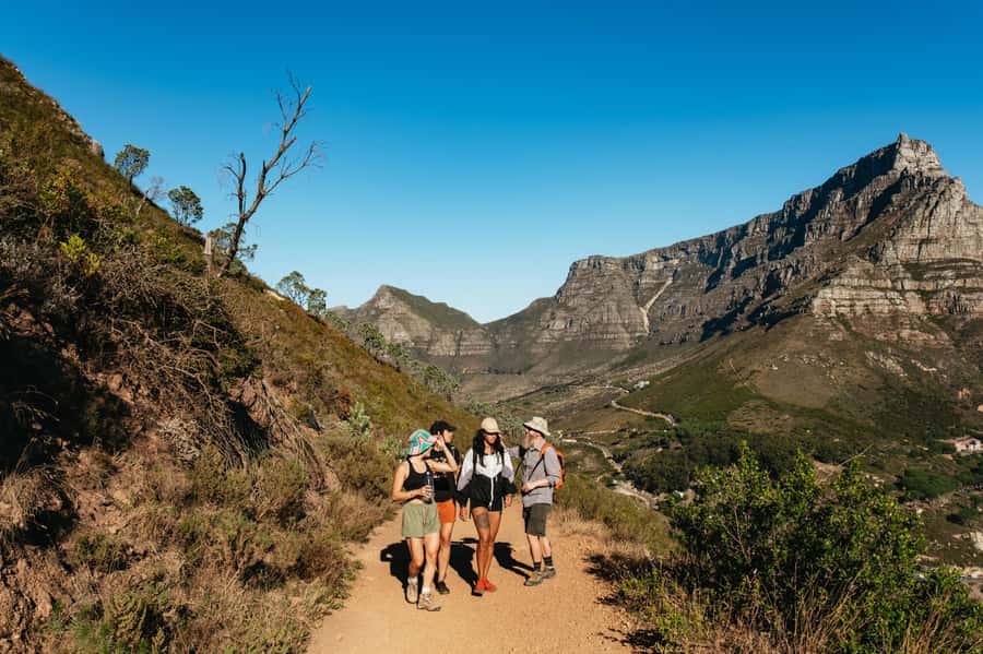 Cape Town: Lion's Head Guided Hike at Sunset - Why Lion’s Head is such a good sunset choice